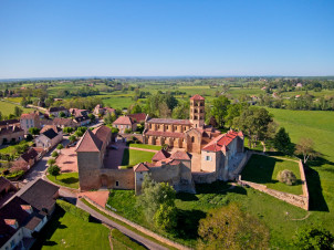 Eglise d'Anzy-le-Duc - Crédit : DSL-PETR COMZY