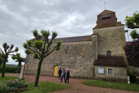 Eglise Saint-Pierre et Saint-Paul et la vie de Jean de l'Hôpital